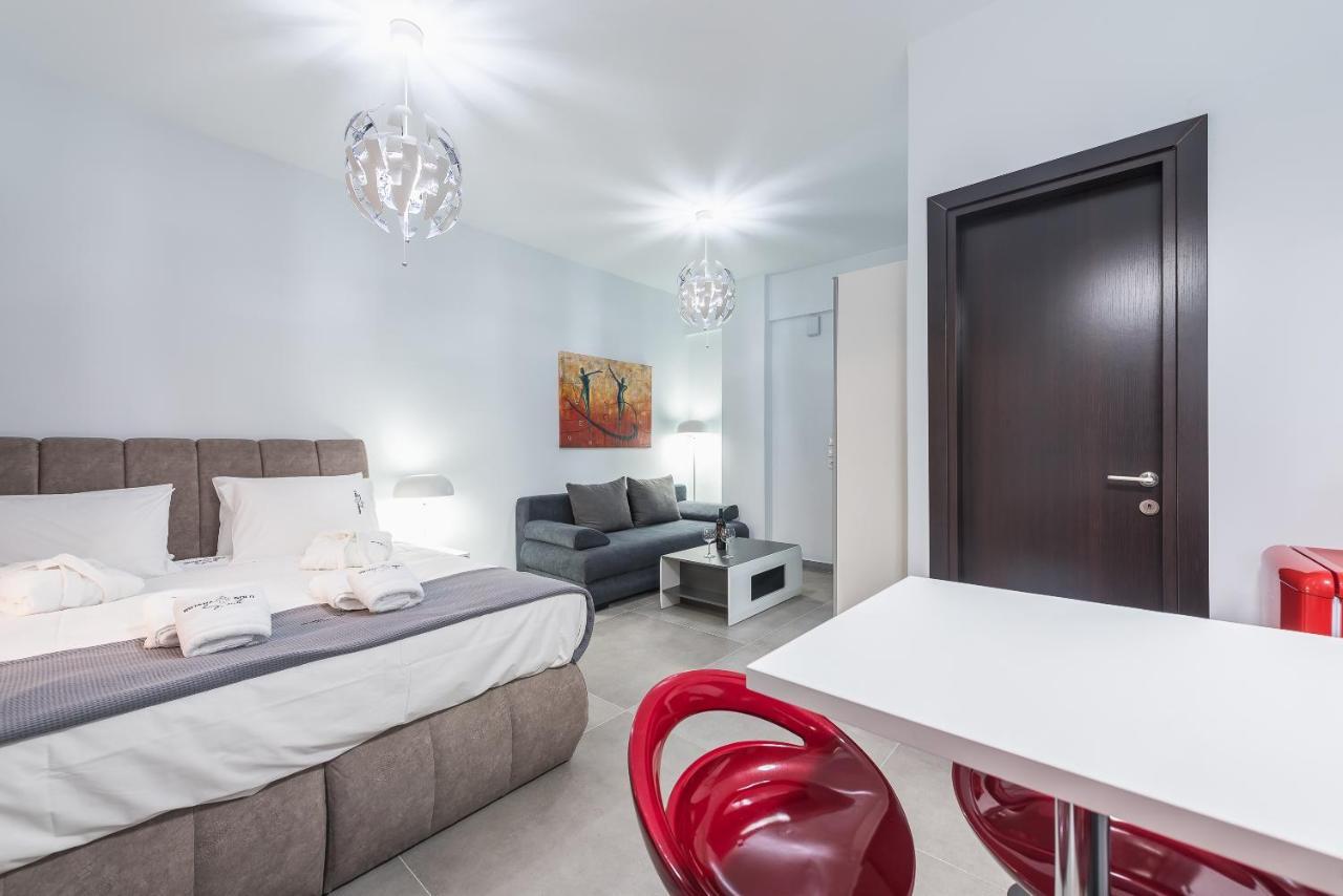 Iguana Gold Luxury Suites 1Min From Ermou Str Athen Eksteriør billede